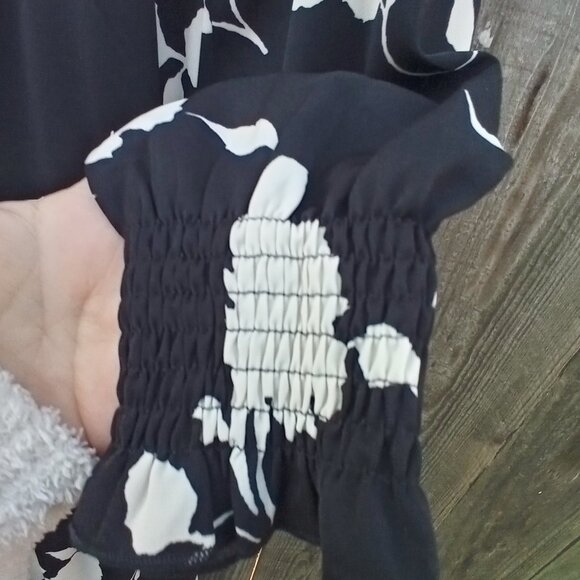 KARMI LABEL Dress Womens Size M Black Floral Print Halter Tie Waist New Slim New - Picture 10 of 15